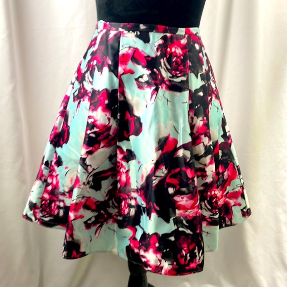 Blondie nites by Stacy Sklar floral print skirt size 1 (xtra small) - Picture 1 of 15